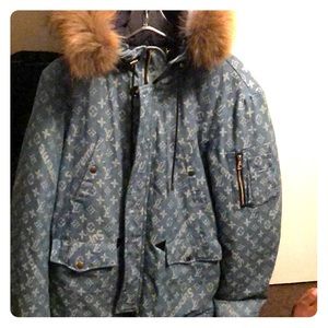 Louis Vuitton supreme coat